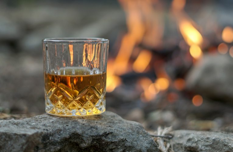 Los 5 mejores whiskies en calidad-precio: grandes sabores sin gastar de más